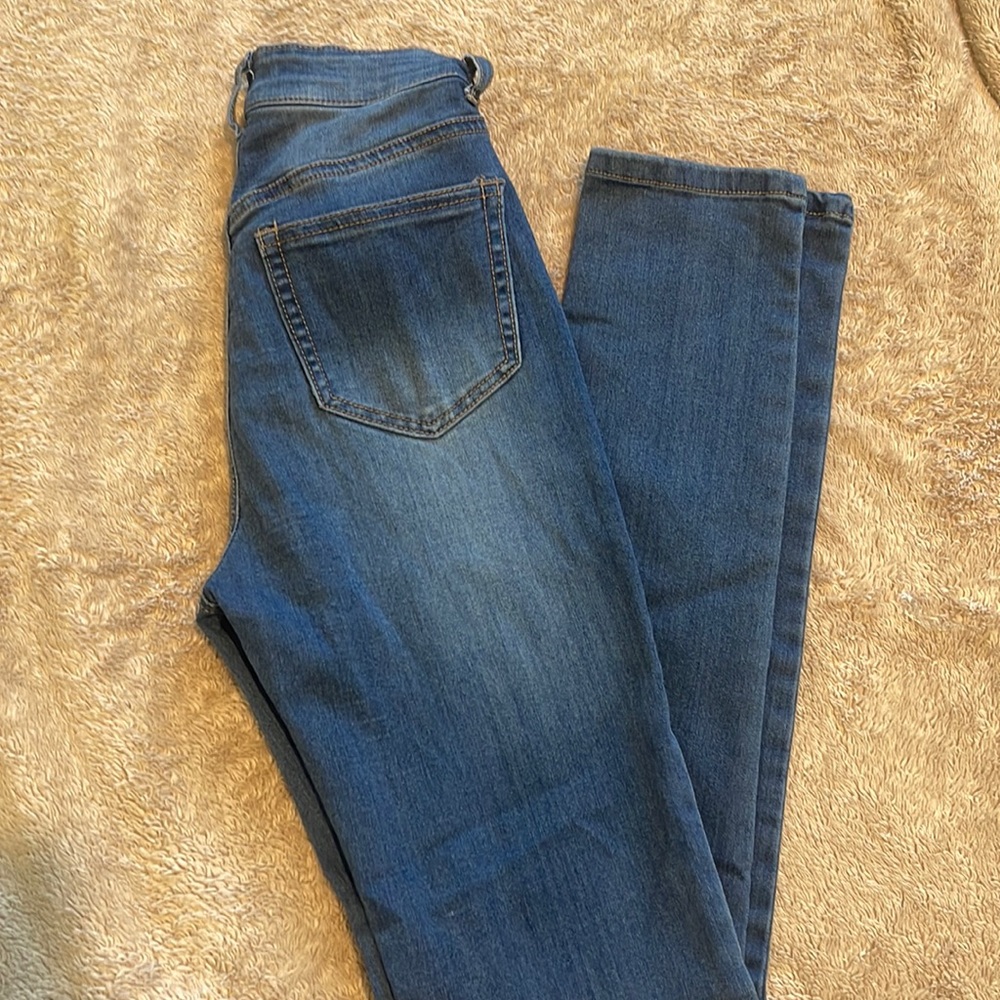 Hugh waiste Fashion Nova jeans